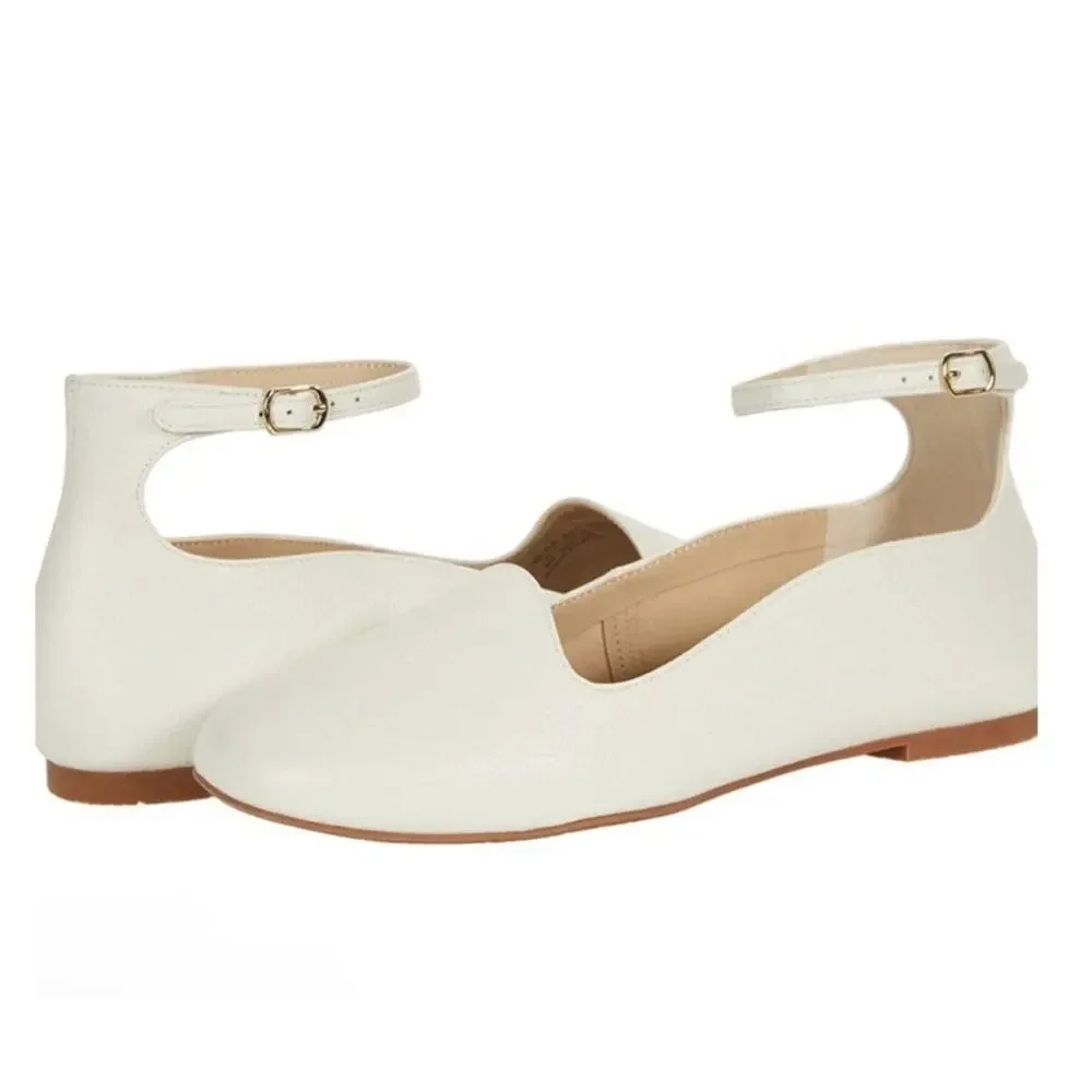 BC Footwear Mary Jane Flat - Sz 9